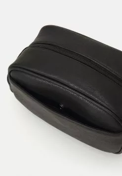 Pier One Kosmetiktasche - Black -Pier One Geschäft 26cbdb19fa4b4a36aa1b5e16e6d9c5a5