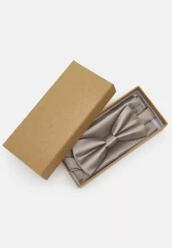 Pier One SET - Einstecktuch - Stone -Pier One Geschäft 2e20d7fb99604f3ebdc21ea5b1233e9d