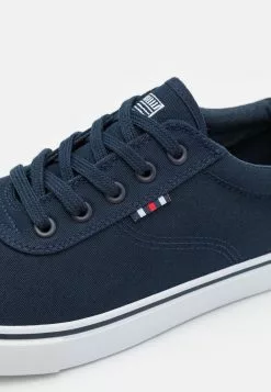 Pier One UNISEX - Sneaker Low - Dark Blue 11 Pier One UNISEX - Sneaker Low - Dark Blue -Pier One Geschäft 32507fd832634b92a4915d77598d3c25