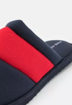 Pier One UNISEX - Hausschuh - Dark Blue/red -Pier One Geschäft 3873ff5ffc164a00938853720f513c10