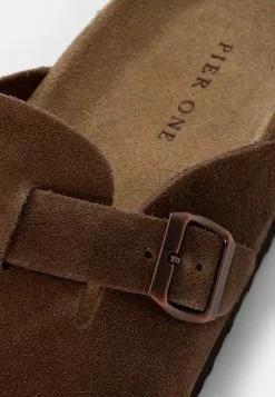 Pier One LEATHER UNISEX - Clogs - Brown 11 Pier One LEATHER UNISEX - Clogs - Brown -Pier One Geschäft 47364cdc1dcd4794860a5f6810594e6c