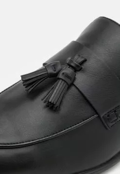 Pier One Slipper - Black 11 Pier One Slipper - Black -Pier One Geschäft 57dfea32918941a9badf46187e5c3ab9