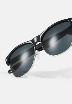 Pier One Sonnenbrille - Black -Pier One Geschäft 5a7779507318465b9b3d58a780cfb9af