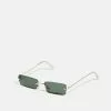Pier One UNISEX - Sonnenbrille - Green