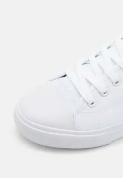 Pier One UNISEX - Sneaker Low - White -Pier One Geschäft 5dbd9684303a42eda941635bc0da6893