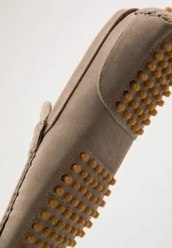 Pier One UNISEX - Mokassin - Taupe -Pier One Geschäft 5f6a186519194242b8bc6875e1c293df