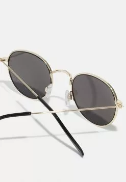 Pier One UNISEX - Sonnenbrille - Black/gold -Pier One Geschäft 7069e7f182e7433fa78a51506b246f89