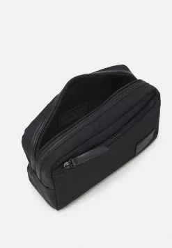 Pier One UNISEX - Kosmetiktasche - Black 8 Pier One UNISEX - Kosmetiktasche - Black -Pier One Geschäft 7fb07c62908b42f4a694868025325814