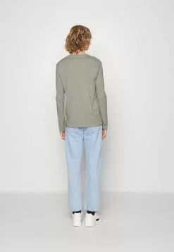 Pier One 5 PACK - Langarmshirt - Black/dark Blue/stone 8 Pier One 5 PACK - Langarmshirt - Black/dark Blue/stone -Pier One Geschäft 8c24bc676a254072a665adeab726f9f5