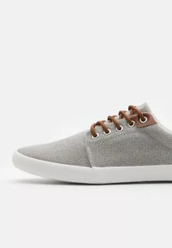 Pier One UNISEX - Sneaker Low - Light Grey -Pier One Geschäft 8f5660aa856d43a69db14e309615dd5c