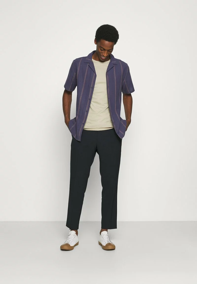 Pier One T-Shirt Basic - White/dark Grey/black 1 Pier One T-Shirt Basic - White/dark Grey/black