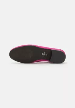 Pier One LEATHER - Slipper - Pink -Pier One Geschäft a8416cf282024aeab3c3bcf89077c661