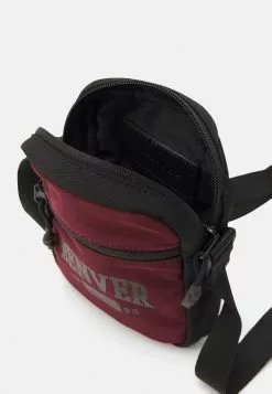 Pier One Umhängetasche - Dark Red -Pier One Geschäft bdbcce6e2c2c40959a79faab831c30aa