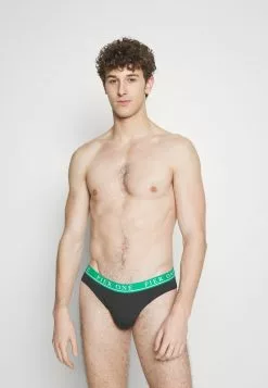 Pier One BRANDED WAISTBAND BRIEFS 3 PACK - Slip - Black 8 Pier One BRANDED WAISTBAND BRIEFS 3 PACK - Slip - Black -Pier One Geschäft ce9530d43d744385b55479d22aaeaad2