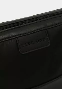 Pier One Kosmetiktasche - 802 - Black -Pier One Geschäft cf12d478a183443c857f16359a1e1e13