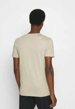 Pier One T-Shirt Basic - White/dark Grey/black 8 Pier One T-Shirt Basic - White/dark Grey/black -Pier One Geschäft d4309172134f476283eb4fd8b00555ed