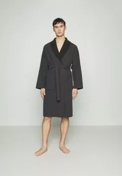 Pier One SHAWL TOWEL BATHROBE - Bademantel - Dark Grey -Pier One Geschäft d74acb5b72bf4a45a923d6b0a18d6eaf